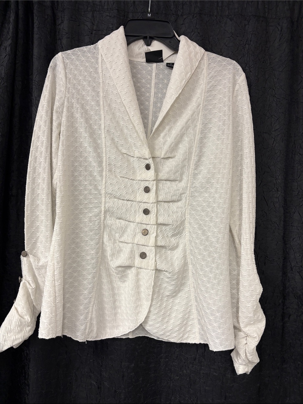 Tribal whiteTextured Button-Front Blouse